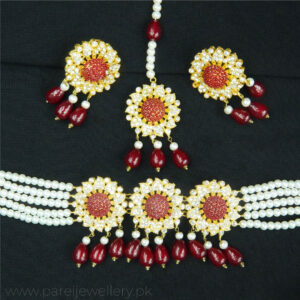 Red Neckles Set