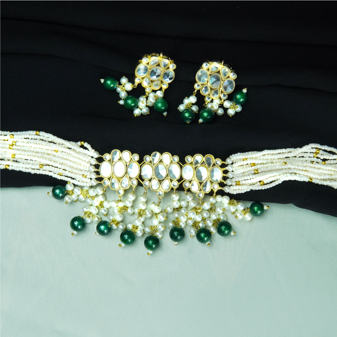 White & Green Kundan chokar Neckles Set