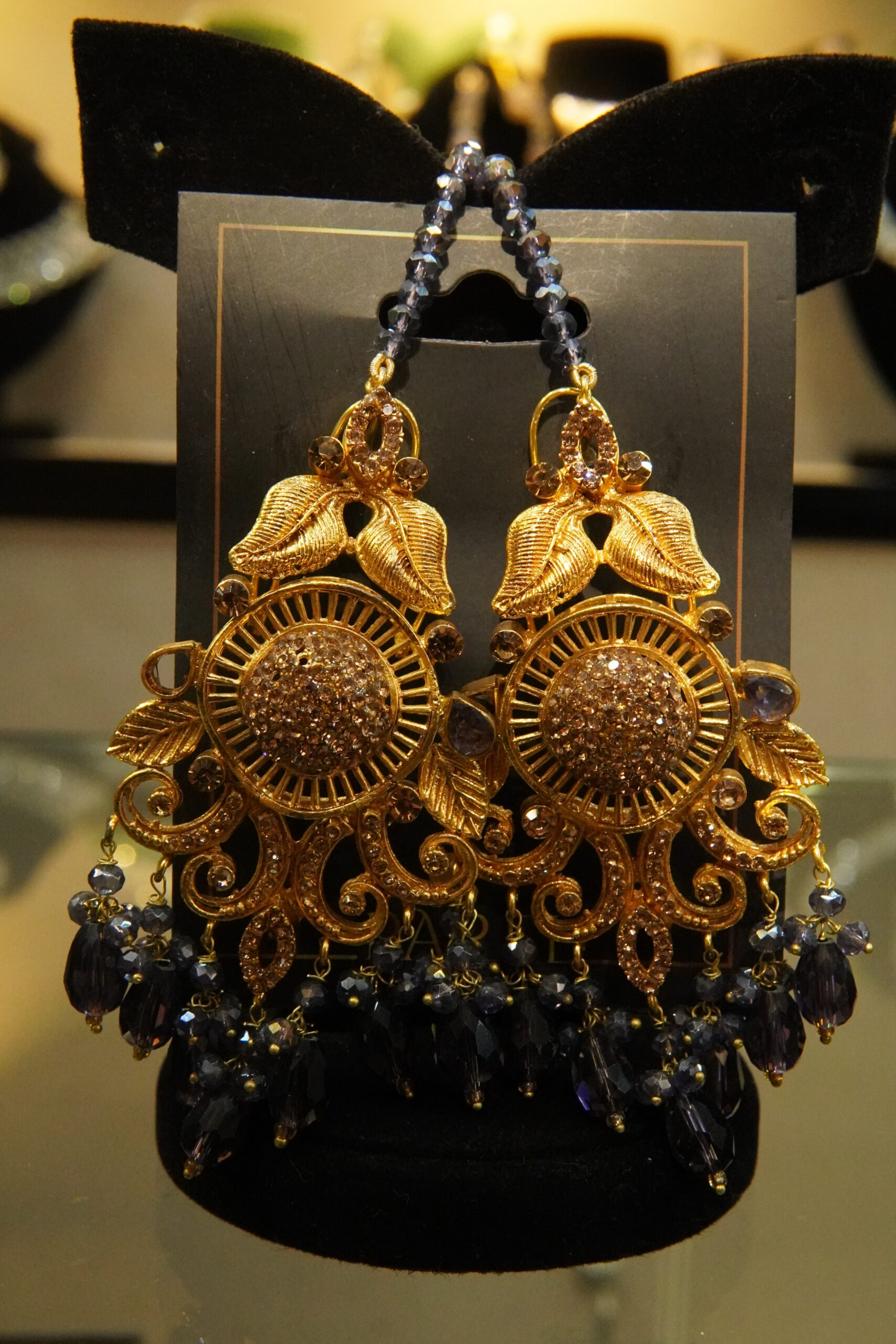 Stylish Earrings with balck stones - Image 4